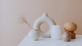 各种各样陶瓷花瓶工艺品摄影图片